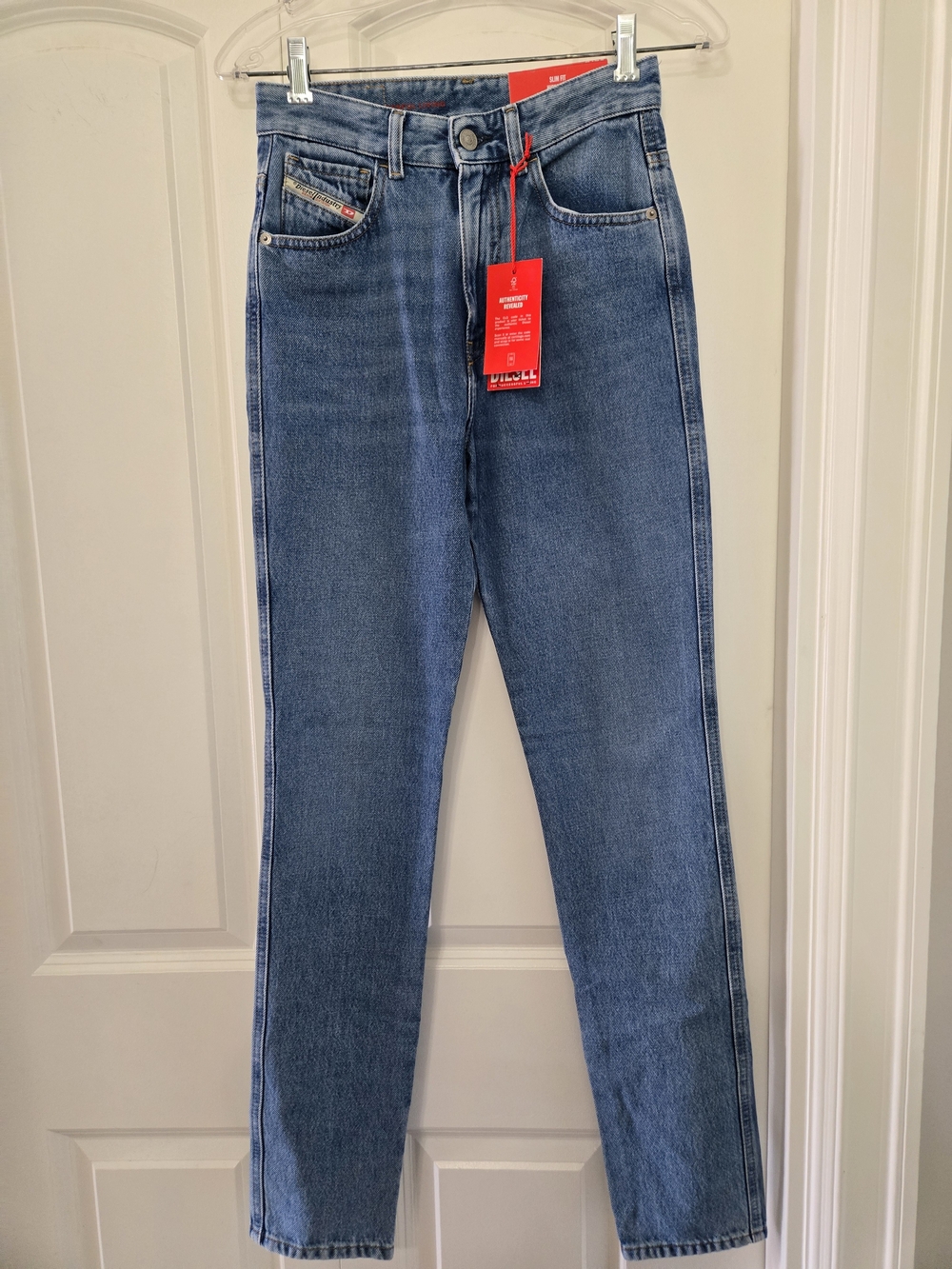 Diesel NWT Womens 1994 Slim Fit High-Rise Straight Jeans - Blue W 25 L32
